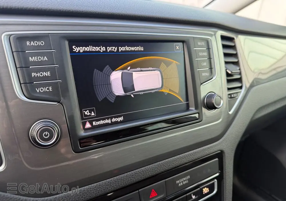 VOLKSWAGEN Golf Sportsvan 1.6 TDI (BlueMotion Technology) DSG Comfortline