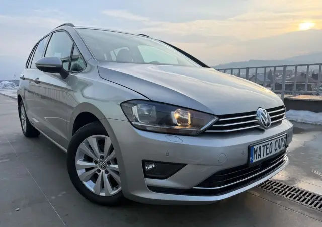 VOLKSWAGEN Golf Sportsvan 1.6 TDI (BlueMotion Technology) DSG Comfortline