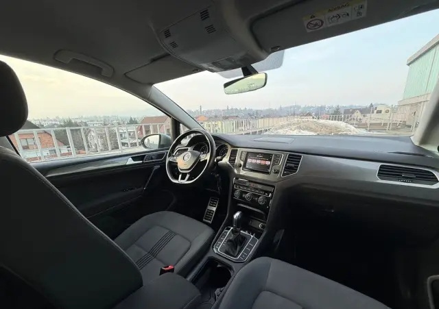 VOLKSWAGEN Golf Sportsvan 1.6 TDI (BlueMotion Technology) DSG Comfortline