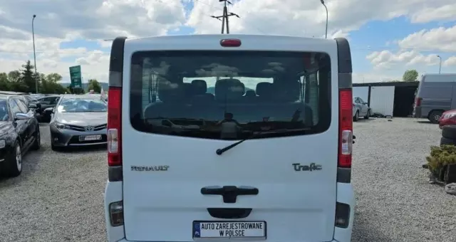 RENAULT Trafic 