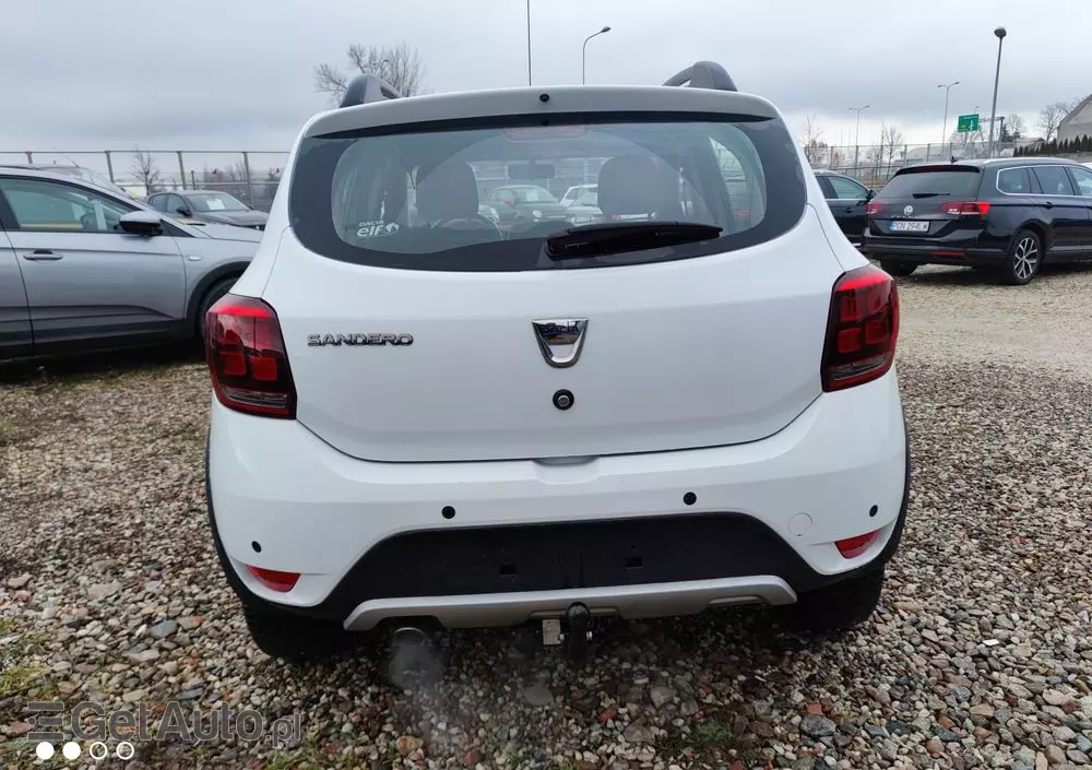 DACIA Sandero Stepway TCe 90 (S&S) Celebration