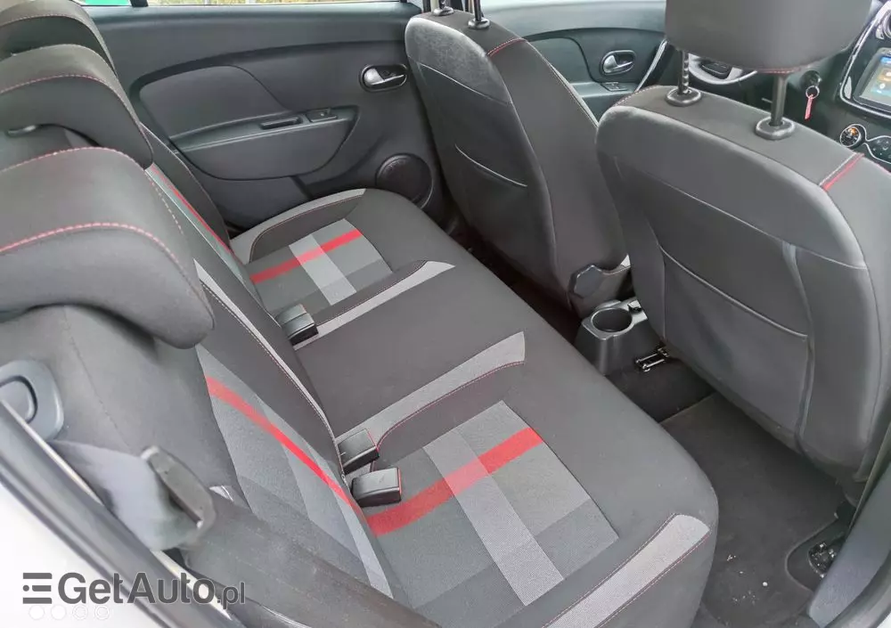 DACIA Sandero Stepway TCe 90 (S&S) Celebration