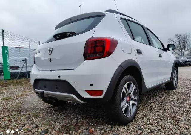 DACIA Sandero Stepway TCe 90 (S&S) Celebration