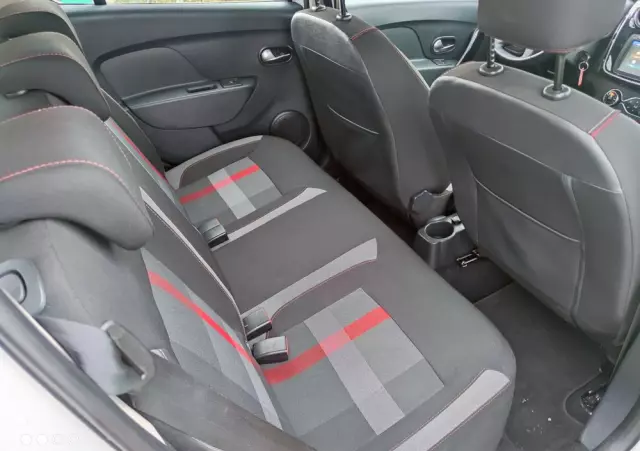 DACIA Sandero Stepway TCe 90 (S&S) Celebration