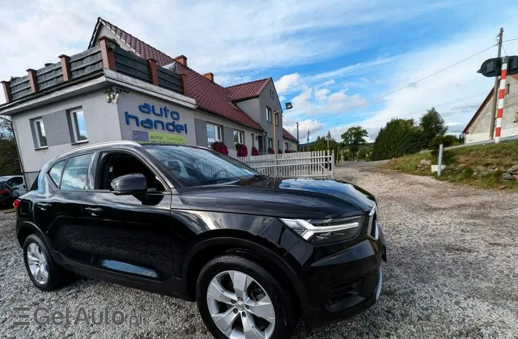 VOLVO Xc 40 