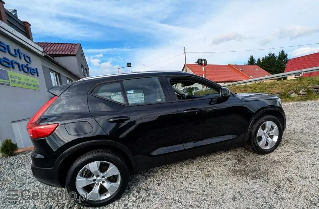 VOLVO Xc 40 
