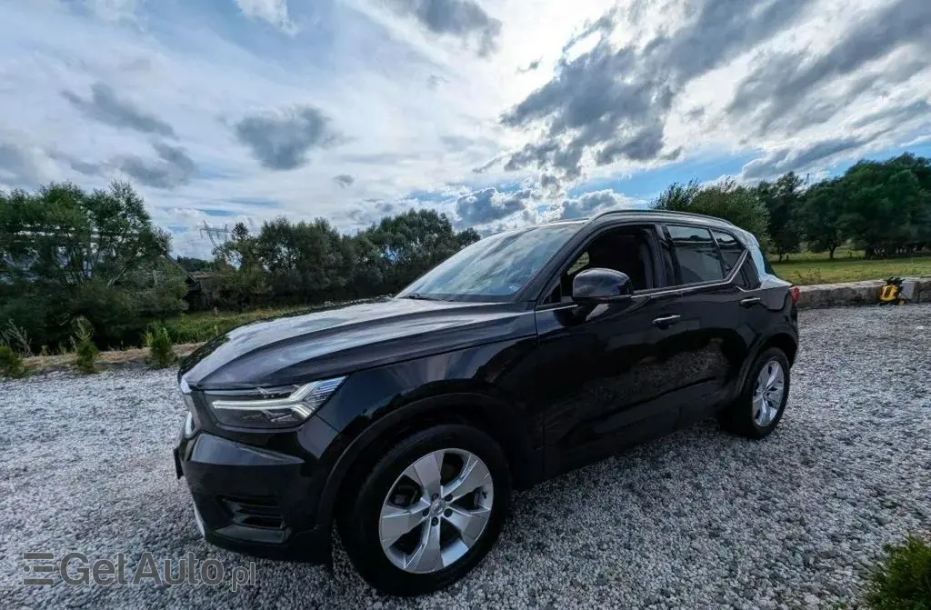 VOLVO Xc 40 