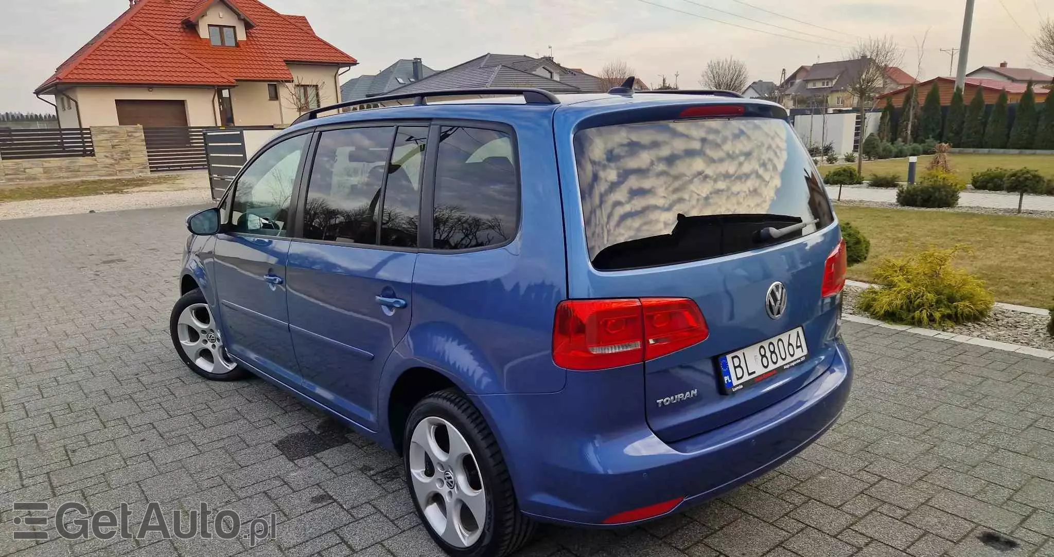 VOLKSWAGEN Touran 2.0 TDI DPF Comfortline