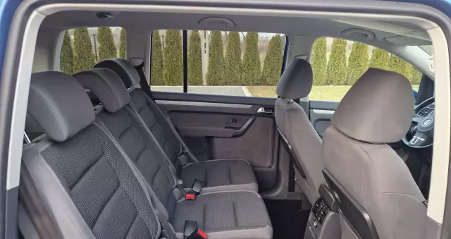 VOLKSWAGEN Touran 2.0 TDI DPF Comfortline