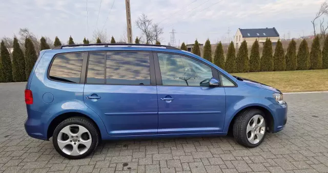 VOLKSWAGEN Touran 2.0 TDI DPF Comfortline
