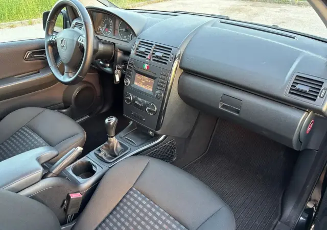 MERCEDES-BENZ Klasa A 180 CDI Avantgarde DPF Special Edition