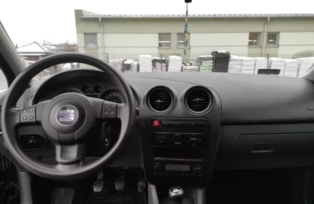 SEAT Ibiza 
