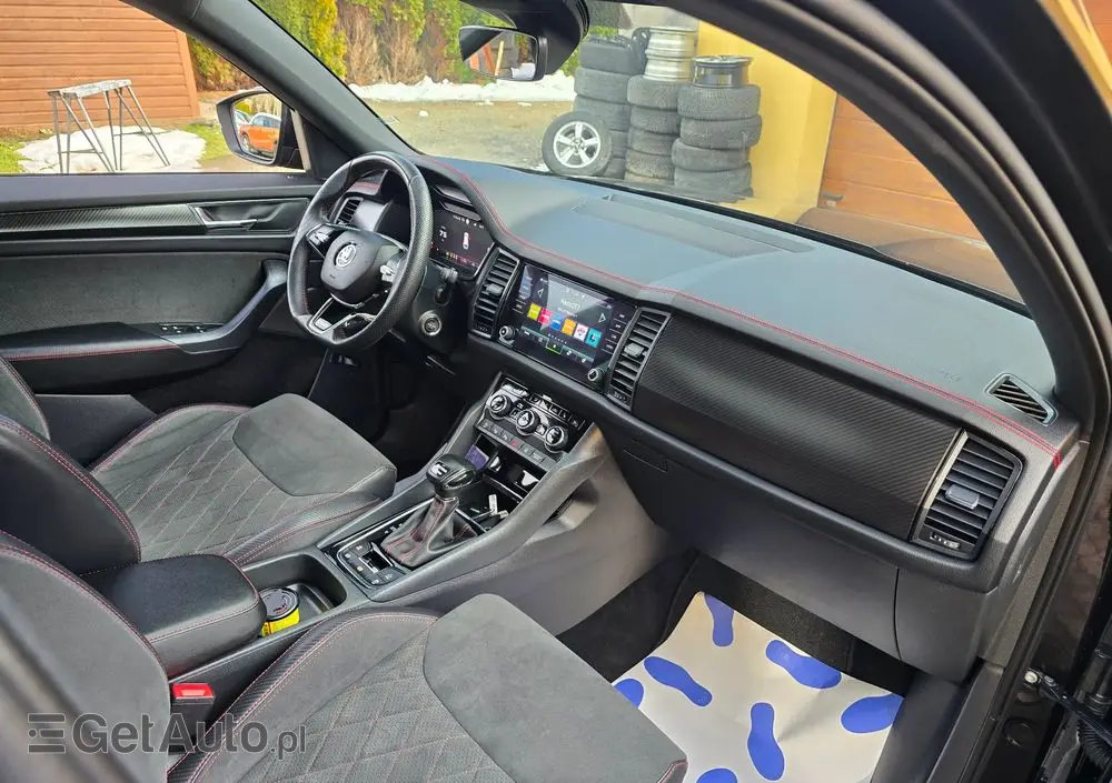 SKODA Kodiaq 2.0 TSI 4x4 RS DSG