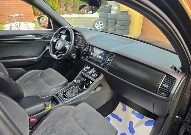 SKODA Kodiaq 2.0 TSI 4x4 RS DSG