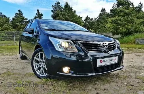 TOYOTA Avensis 