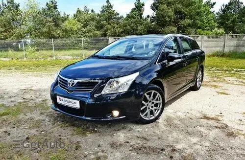 TOYOTA Avensis 