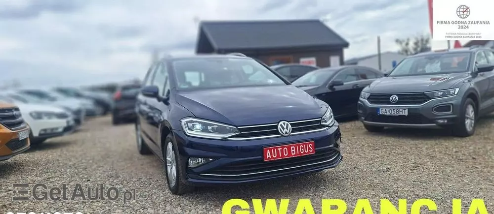 VOLKSWAGEN Golf Sportsvan 
