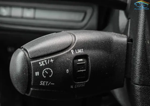 PEUGEOT 2008 PureTech 110 Stop&Start Active