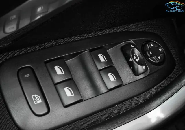 PEUGEOT 2008 PureTech 110 Stop&Start Active