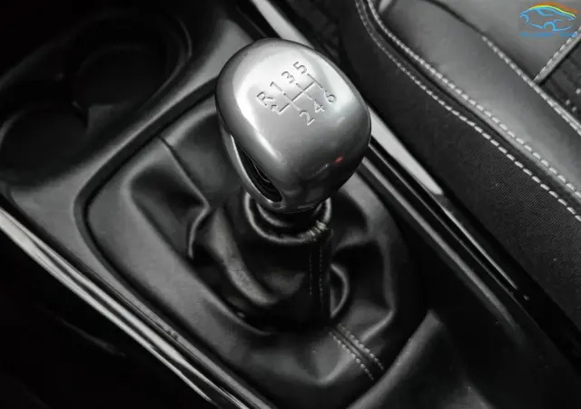 PEUGEOT 2008 PureTech 110 Stop&Start Active