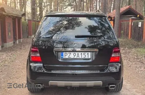 MERCEDES-BENZ ML 