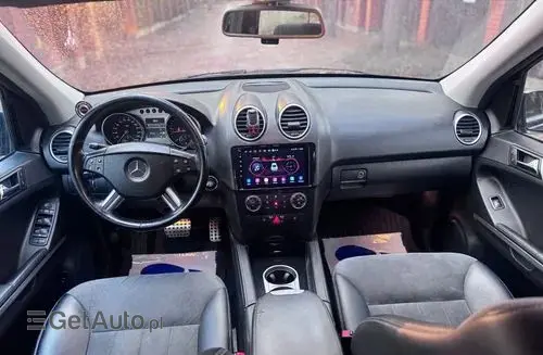 MERCEDES-BENZ ML 