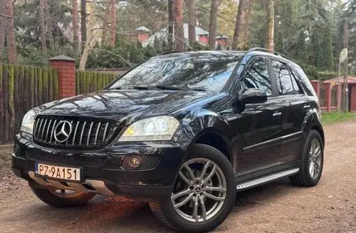 MERCEDES-BENZ ML 