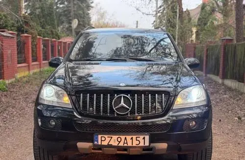 MERCEDES-BENZ ML 