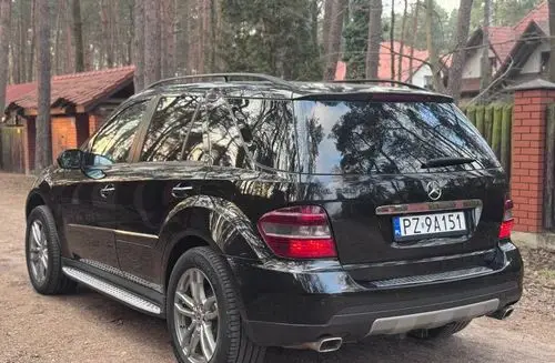 MERCEDES-BENZ ML 