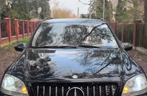 MERCEDES-BENZ ML 
