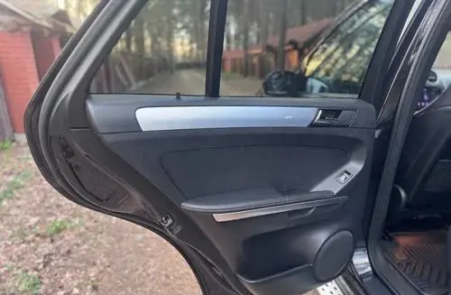 MERCEDES-BENZ ML 