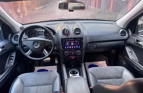 MERCEDES-BENZ ML 