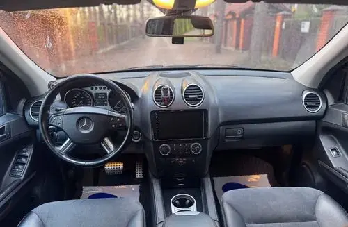 MERCEDES-BENZ ML 