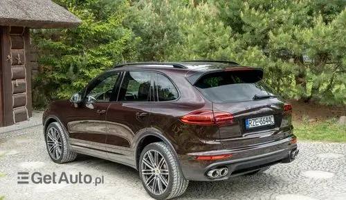 PORSCHE Cayenne 