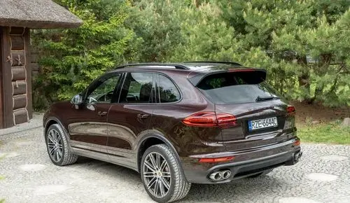 PORSCHE Cayenne 
