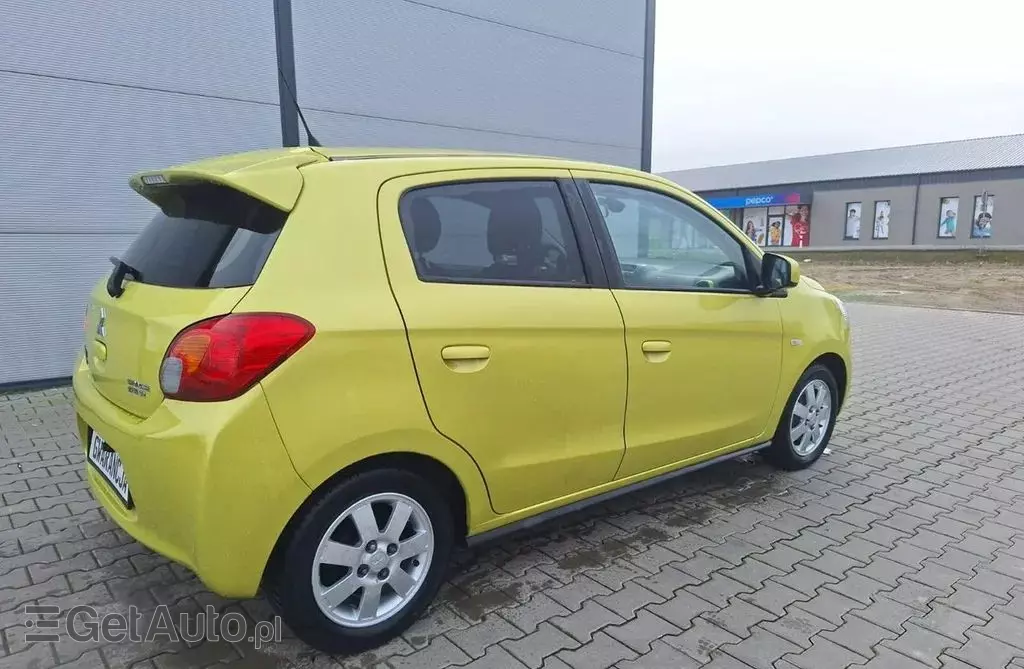 MITSUBISHI Space Star 