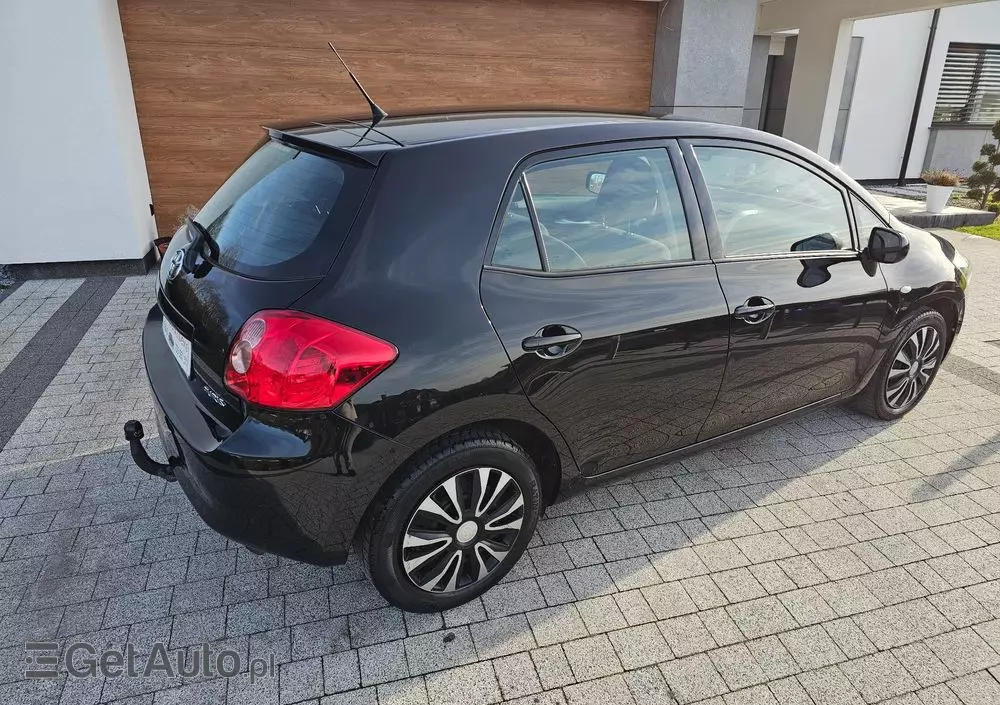 TOYOTA Auris 1.33 VVT-i Life