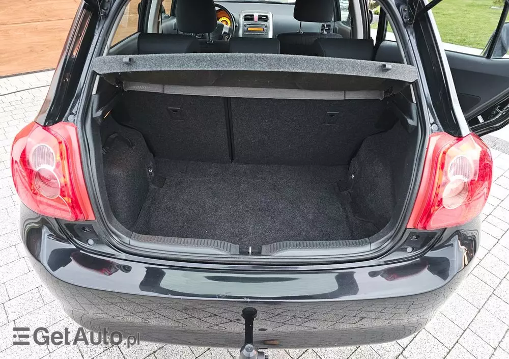 TOYOTA Auris 1.33 VVT-i Life