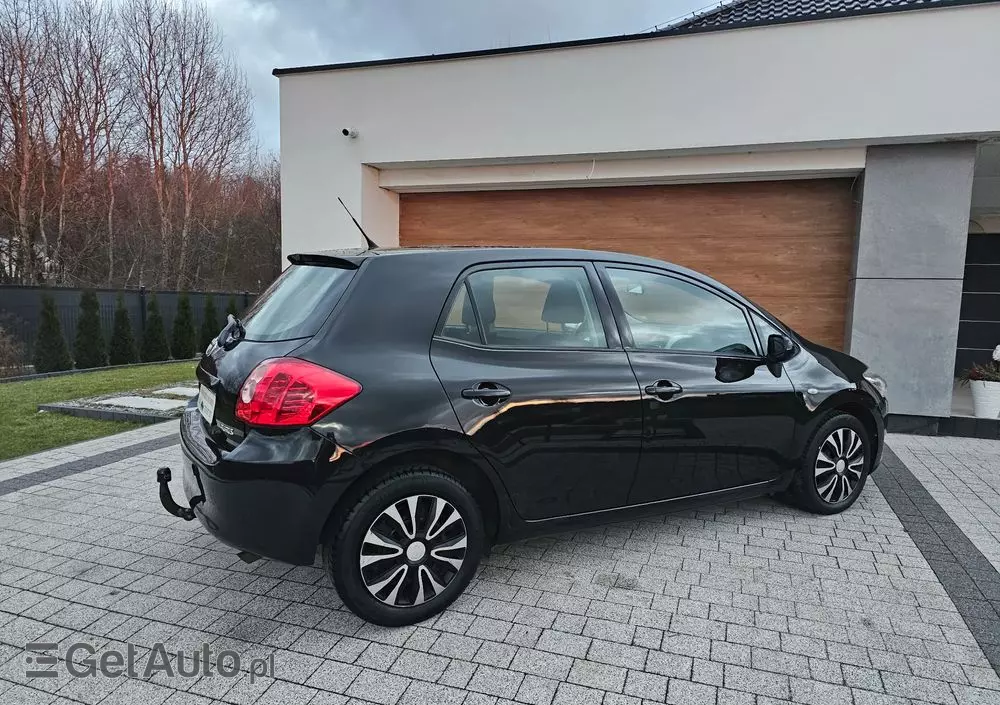 TOYOTA Auris 1.33 VVT-i Life