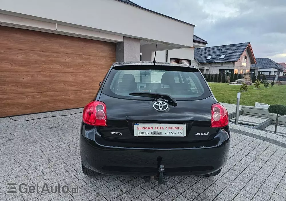 TOYOTA Auris 1.33 VVT-i Life