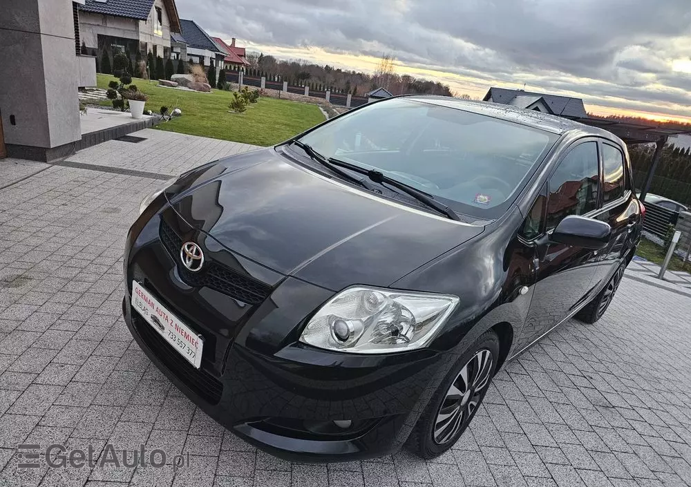 TOYOTA Auris 1.33 VVT-i Life
