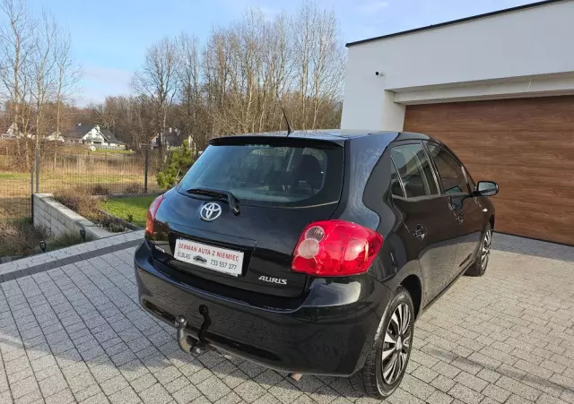 TOYOTA Auris 1.33 VVT-i Life