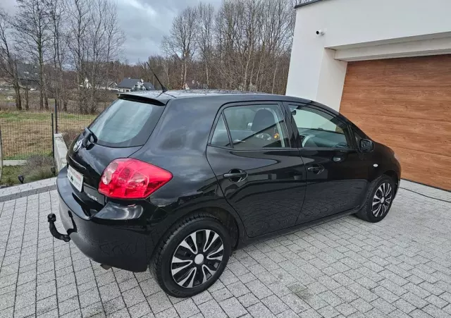 TOYOTA Auris 1.33 VVT-i Life