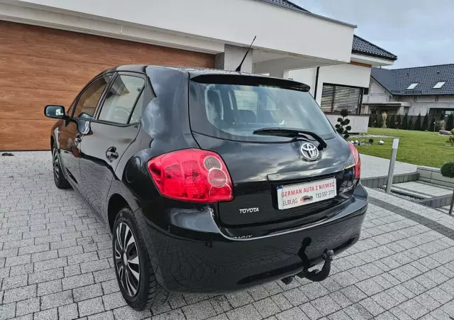 TOYOTA Auris 1.33 VVT-i Life