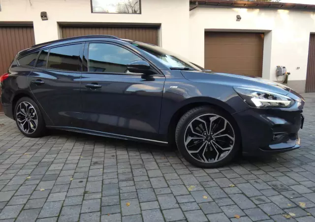 FORD Focus 2.0 EcoBlue ST-Line