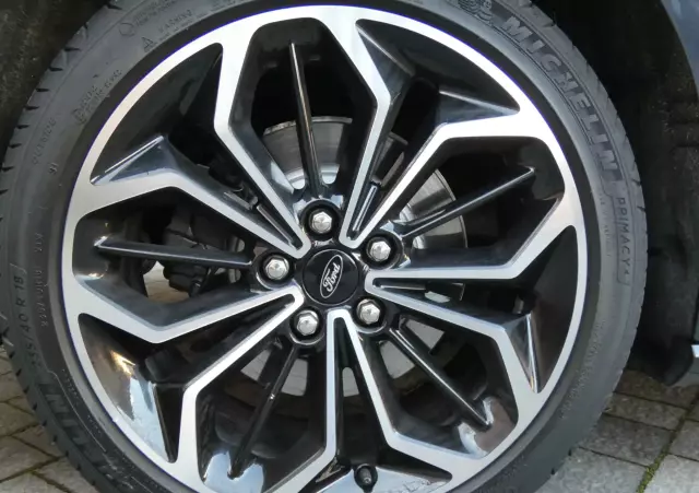 FORD Focus 2.0 EcoBlue ST-Line