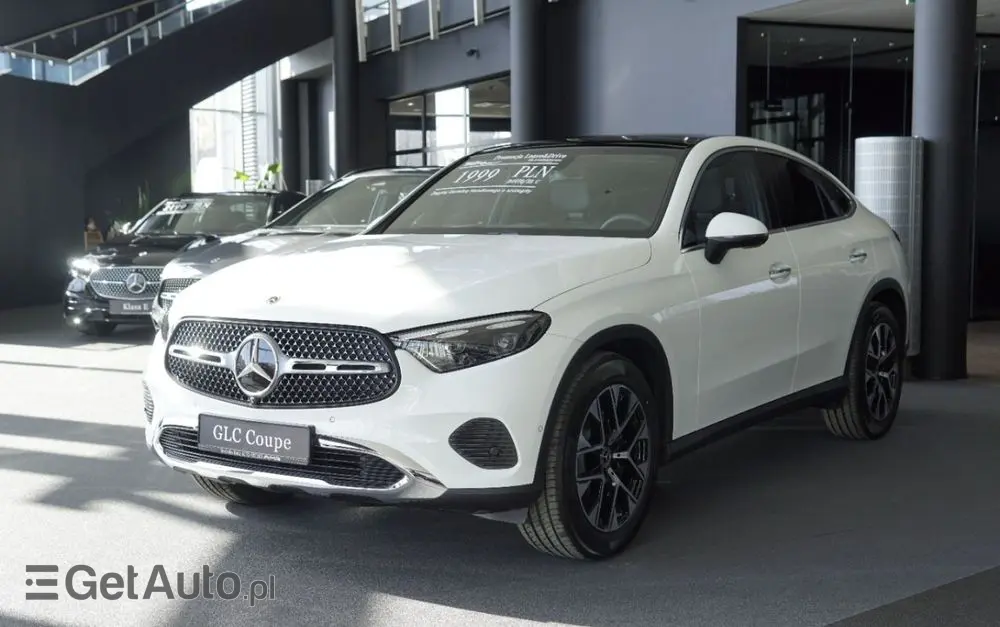 MERCEDES-BENZ GLC 