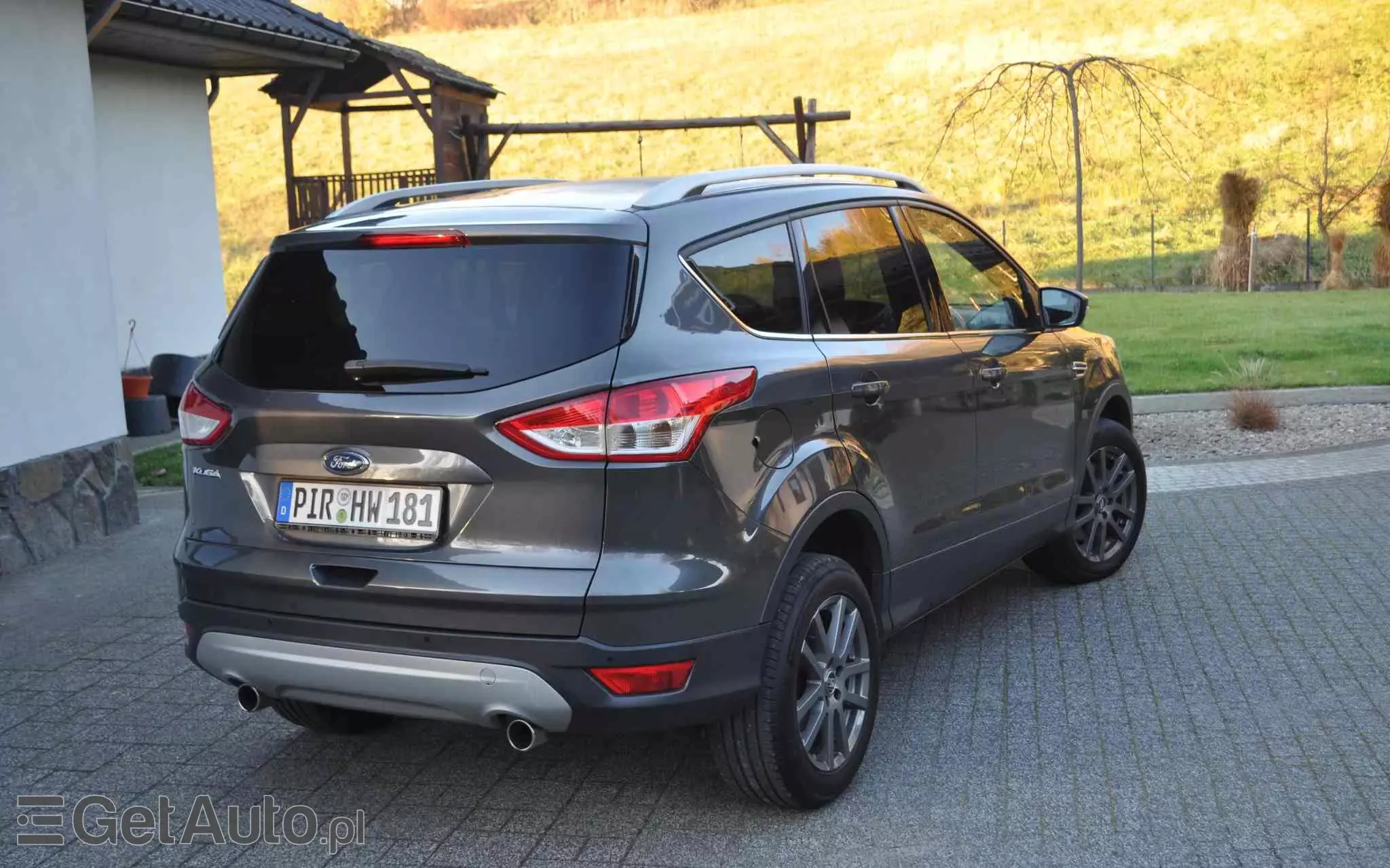 FORD Kuga 