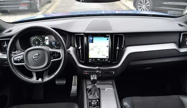 VOLVO XC60 2.0 D5 (235 KM) AWD Automatic