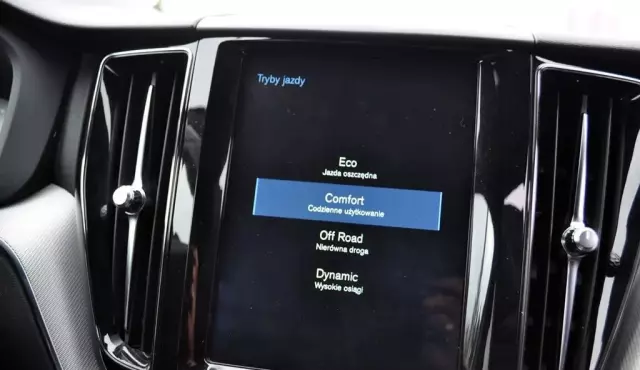 VOLVO XC60 2.0 D5 (235 KM) AWD Automatic